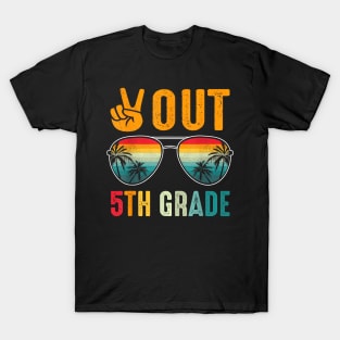 Peace Out 5th Grade  Graduation Last Day Of School T-Shirt